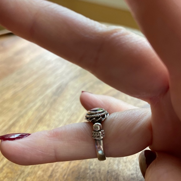 Vintage Sterling silver and garnet ring , size approx 4.5 - 5 - Picture 9 of 13